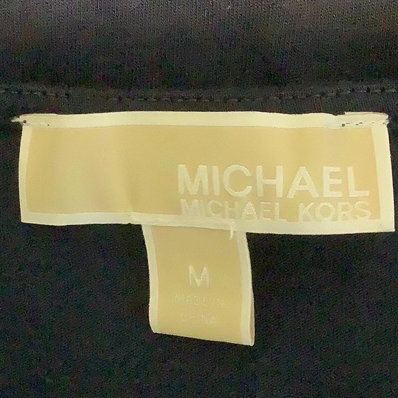 🦋MICHAEL MK navy S/S top, size Medium - Picture 6 of 7